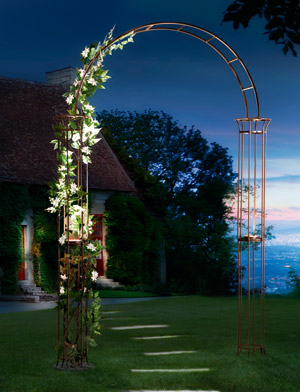 Metal Garden Arch with Solar Light 150 x 25 x 230 cm