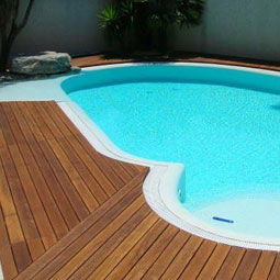 Decking � exotic hardwood Cumaru