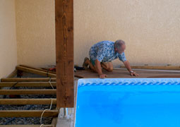 Laying decking on a solid base