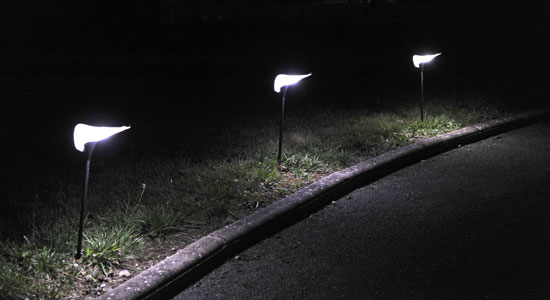 Solar post with 2 white LED