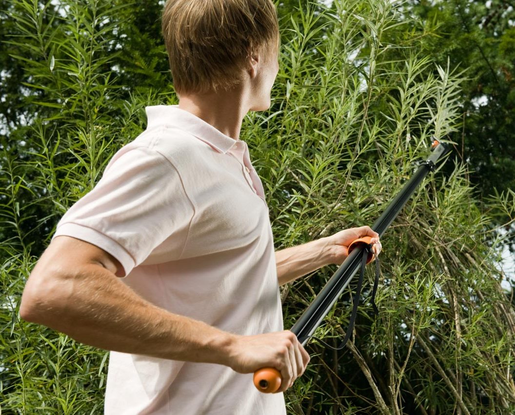 Telescopic Pruning Lopper UPX86 - Fiskars : buy Telescopic Pruning ...